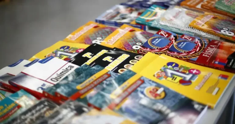 66-devolución de textos sescolares